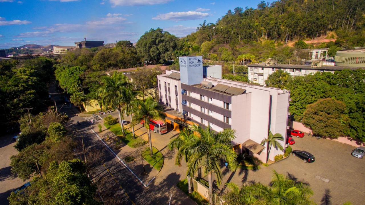 Hotel Dom Henrique Timóteo Екстериор снимка